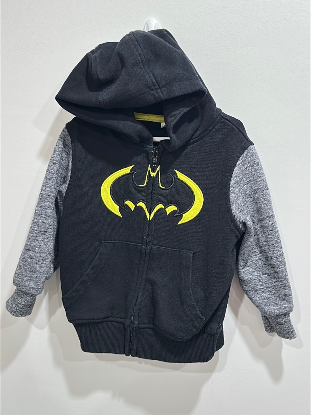 3 for $30 Batman Toddler Boys 2T Sweater